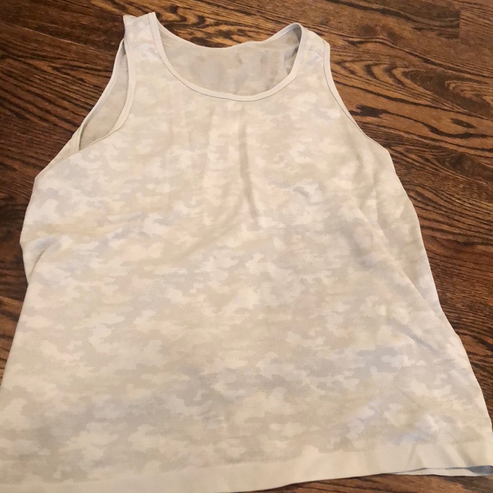 Men’s lululemon tank